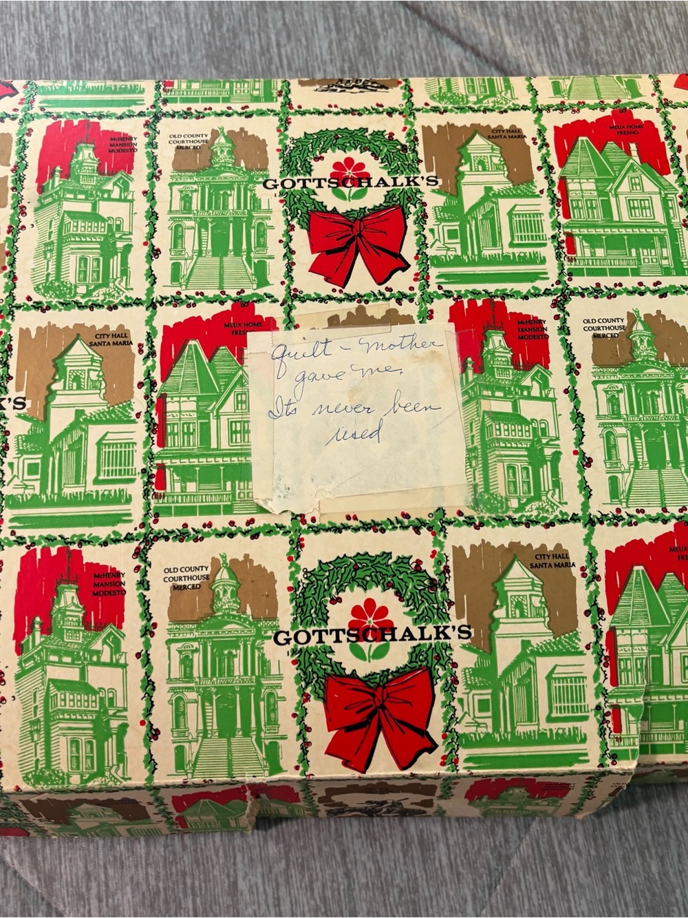 Vintage 1930s Handmade Double Wedding Ring Pattern Quilt (86" x 88") Cottagecore - Picture 16 of 16